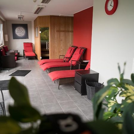 Hotel Roedelheimer Hof - Am Wasserturm Франкфурт-на-Майні Екстер'єр фото